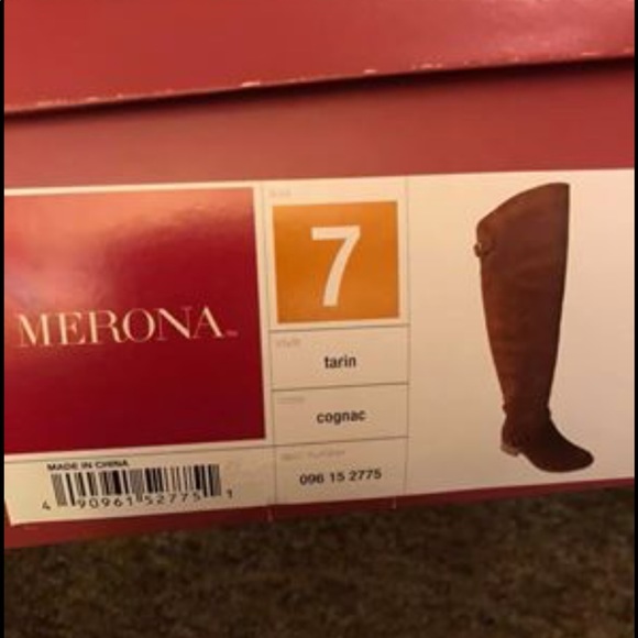 Brown tall boots size 7 - Picture 1 of 4